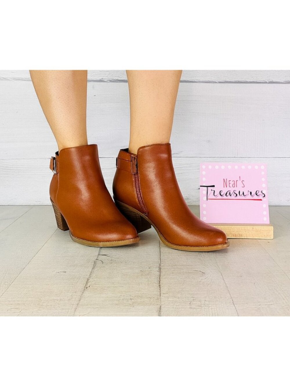 Vionic MILLIE Brown Leather Side Zip Buckle Low Heel Ankle Booties Boots Sz 7 W